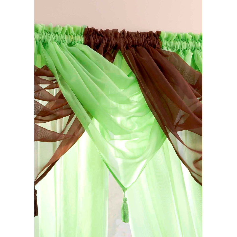 Maloy Solid Colour Pointed Window Valance, Lime