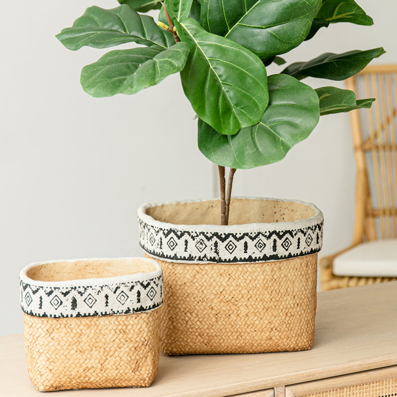 Set of 2 Rectangular Basket Planters with Geometric Trim, L:10.5x8.5x8" S:7.5x5.5x6.5"