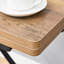 Table relevable multifonctionnelle avec pattes en métal noir de 2 cm d'épaisseur, aspect bois, idéale pour coiffeuse, bureau ou espace de travail. Coins arrondis, design moderne et épais. Utilisations multiples : table basse, table à manger, etc. Montage facile.