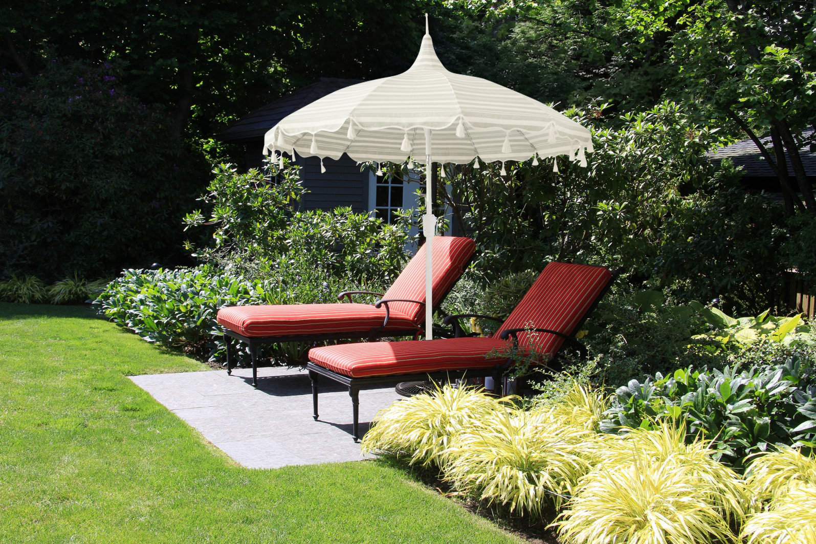 Lillie 7.5' Market Umbrella, Tranquil Sage