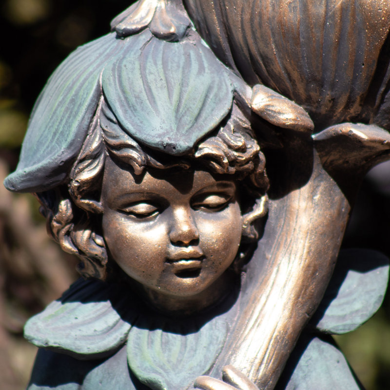 Statue de jardin fée avec magnésium