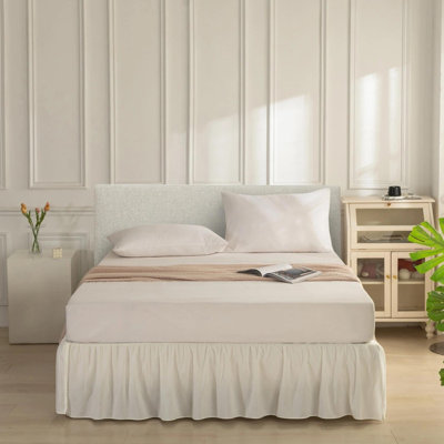 Queen Ruffled Bed Skirt With Split Corners - 14-Inch Drop