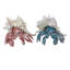 Ensemble de statues de bernard-l'hermite en résine rouge et bleue, dans des coquilles blanches, hauteur 13,3 cm (5,25 pouces).