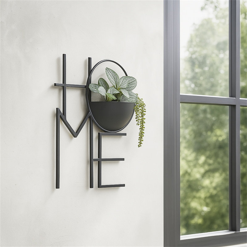 Ornette Metal Wall Planter