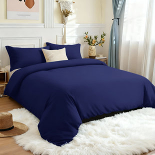 Microfiber 250 TC Reversible 4 piece Plain Duvet Cover Set with Pillowcases