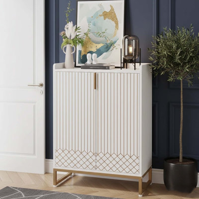 Range-chaussures moderne et fonctionnel avec portes