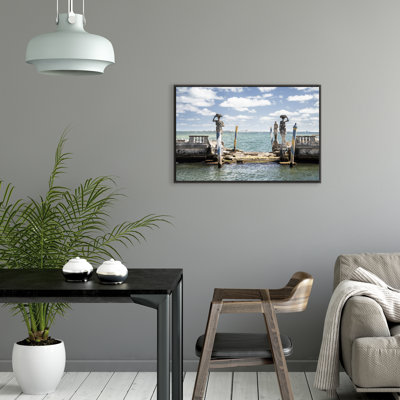 «Ocean Past» par Adam Mowery - Photographie sur toile à cadre flottant