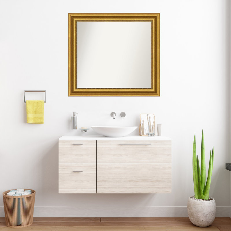 Miroir de salle de bain Jashawna, 30,75 po x 33,75 po, Doré