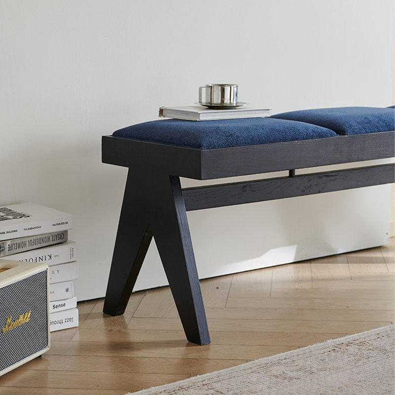 Banc en bois massif de style français pour lin, idéal pour le salon et la chambre.