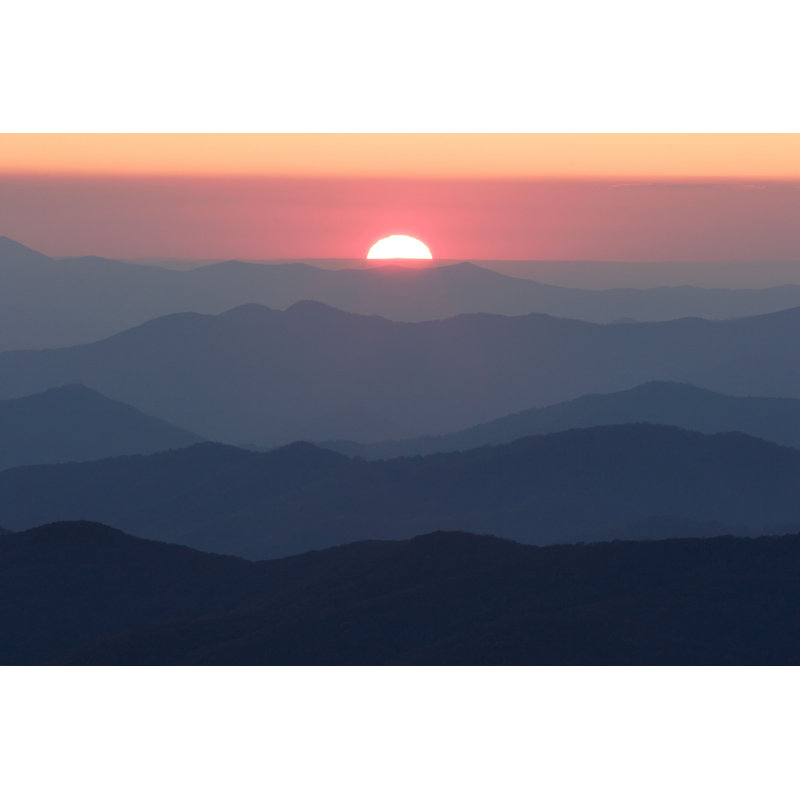 Arnaud, coucher de soleil sur des crêtes de montagne - Photographie sur toile tendue, H 8 po x l 12 po
