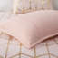Édredon Blush avec imprimé métallique pour une chambre à coucher apaisante élément géométrique contemporain-116011756-116011757