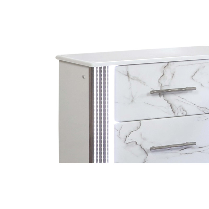Table de chevet Desire - Façades de tiroirs d'inspiration marbre, éclairage latéral à DEL et garniture métallique pour un rangement de chevet glamour et pratique