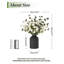 Faux fleurs dans un vase pour les centres de table: vase en métal avec 12 tiges de fleurs de kiku artificielles eucalyptus - décoration de table blanche