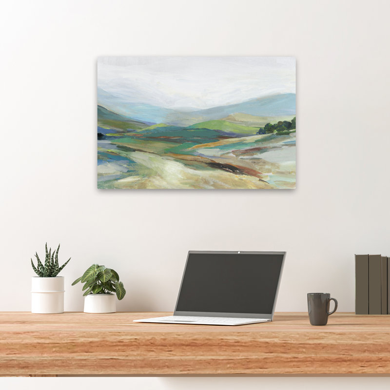 Hills and Fields Misty Landscape Art, H 16 po x l 24 po
