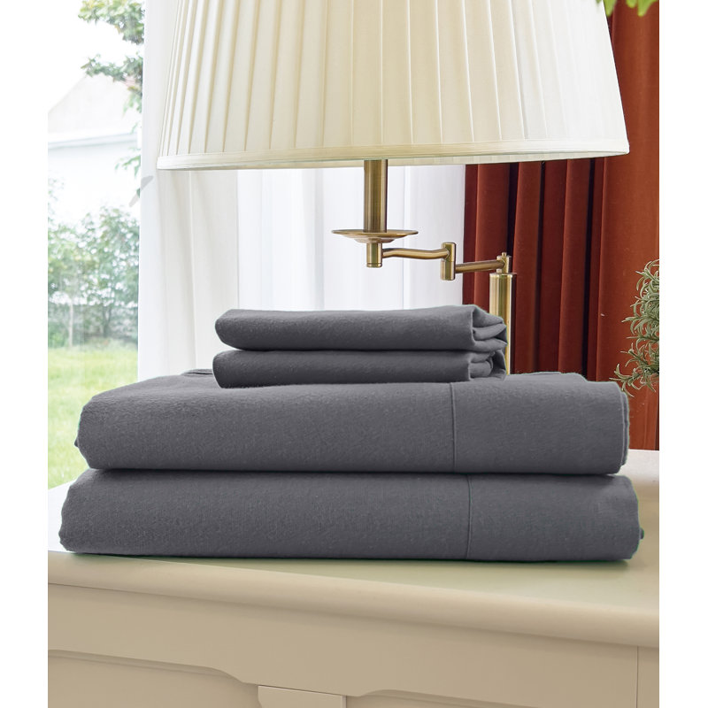 Elegant Comfort Luxuriously Soft 4-Piece Velvet Plush Flannel Sheet Set - Premium Quality -Cozy Warm, Anti-Static, Non Pilling Fuzzy Velvet Flannel Fleece Deep Pocket Sheet Set