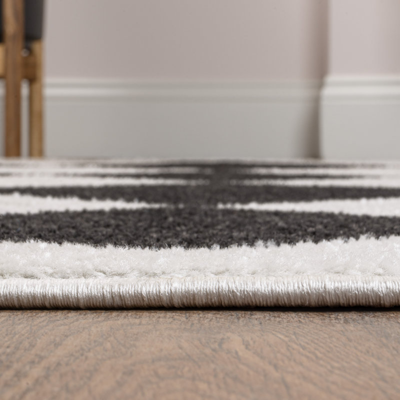 Utgard Classic Geometric Diamond Pattern White/Charcoal Rug, Rectangle 7'10" x 10'