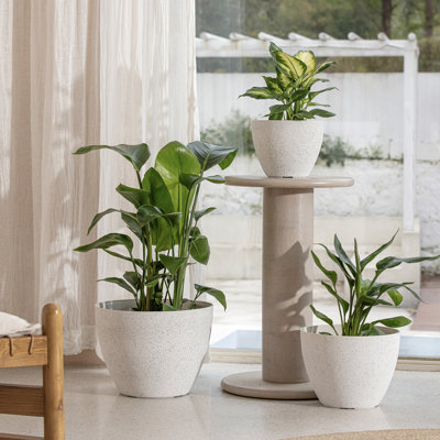 Nova 3-Piece Outdoor Planter Pots