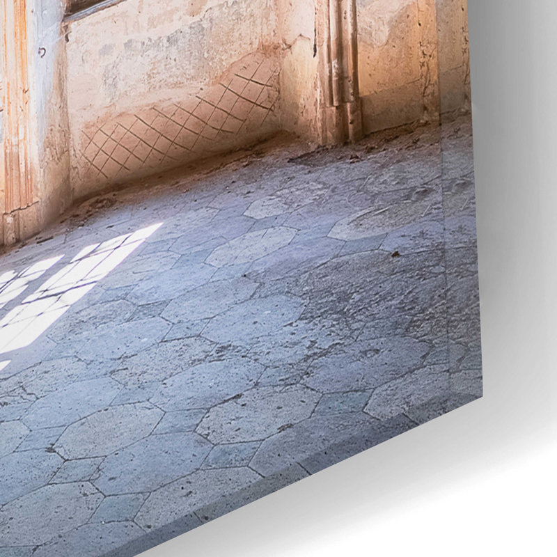 Art mural en verre en acrylique «Concrete Main Entrance» par Roman Robroek, H 16 po x l 12 po x P 0,13 po