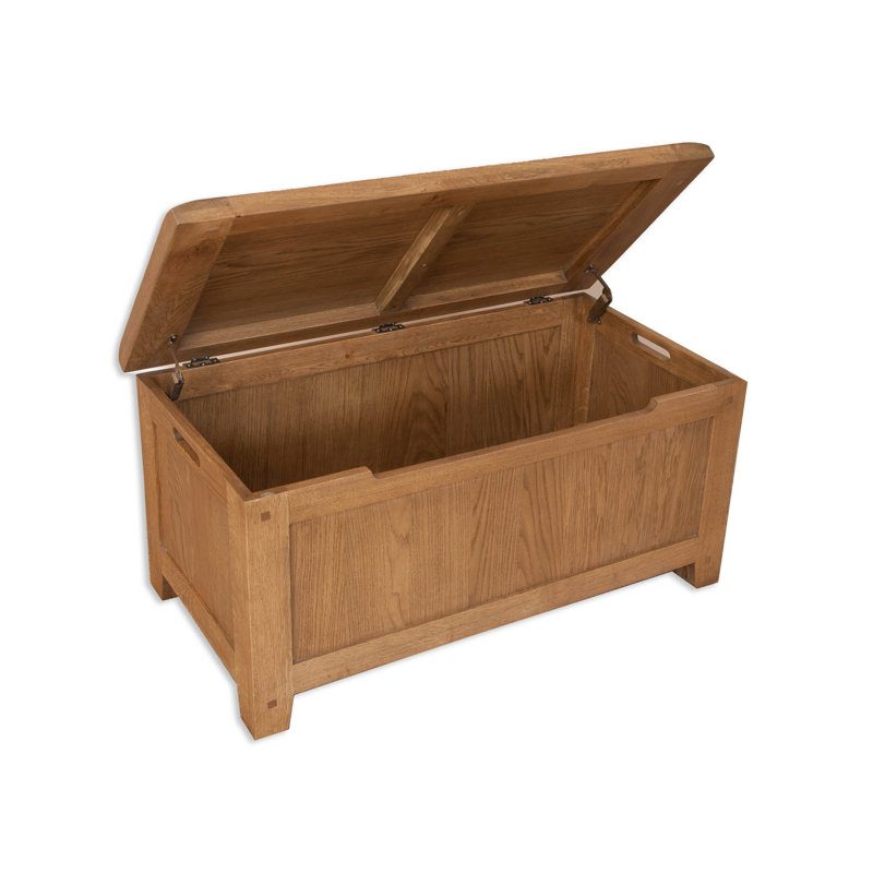 Melbourne Blanket Chest, Medium Oak