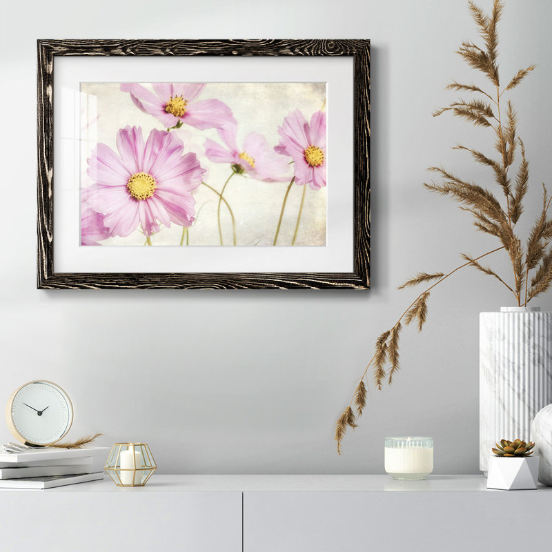 «Pink Cosmos I» - reproduction d'un seul cadre photo, Noir, H 14 po x l 20 po