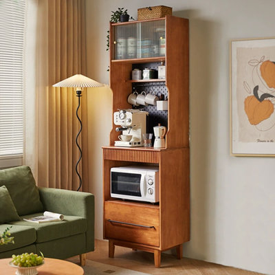 Grande armoire de cuisine scandinave