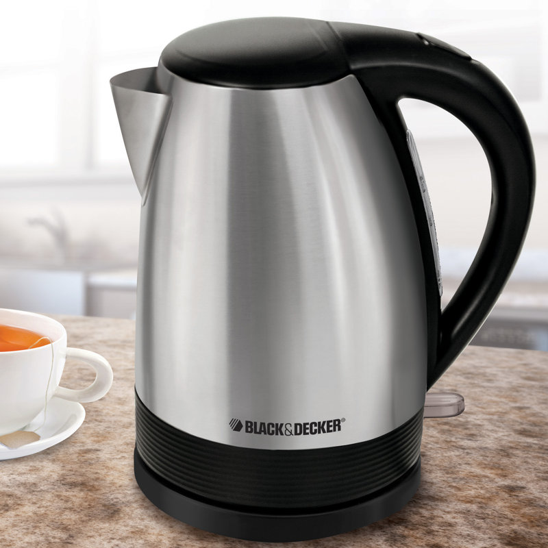 Black & Decker 1,8 pte Bouilloire électrique en acier inoxydable brossé