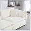 Canapé confortable avec coussins moelleux et structure durable, parfait pour les espaces de vie modernes et traditionnels.