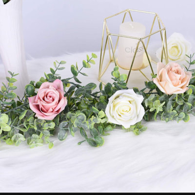 Fausse plante en guirlande d'eucalyptus, paquet de 2 vignes artificielles suspendues en guirlande de feuilles d'eucalyptus pour décoration murale arche en toile de fond de mariage, 6 pieds / Pcs intérieur protégé extérieur