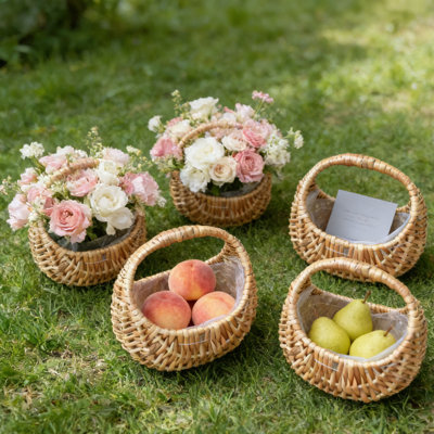 Wicker Basket Set of 5, Small Rustic Handheld Baskets for Wedding Flower Girl, Christmas Decorations, New Year Gifts, Candy & Party Favors