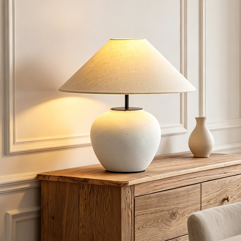 Petite lampe de table moderne en céramique blanc cassé avec abat-jour en mélange de coton pour le salon de la chambre à coucher, ampoule incluse