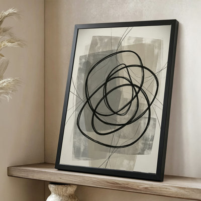 Des lignes abstraites modernes et abstraites s'entrelacent dans des tons de gris superposés, style de dessin à l'encre expressif. Toile encadrée 24 "x 36" avec cadre en bois noir