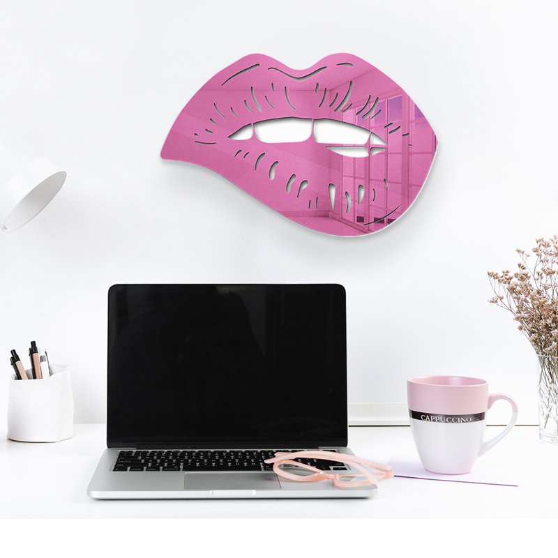 Décoration murale moderne «Biting Lips», H 18 po x l 26 po x P 1 po, Rose
