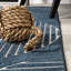 Tapis rayé bleu marine / crème Nordby-88570936