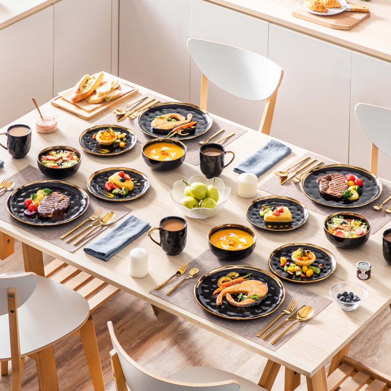Tarayn Piece Ceramic Dinnerware Set - Service for 4, Matte Black