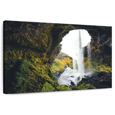 Alvord Mossy Kvernufoss Waterfall