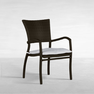 Fauteuil empilable Skye en résine tressée N-Dura