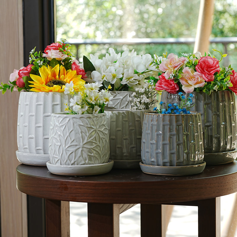 Pot de fleurs, Gris antique