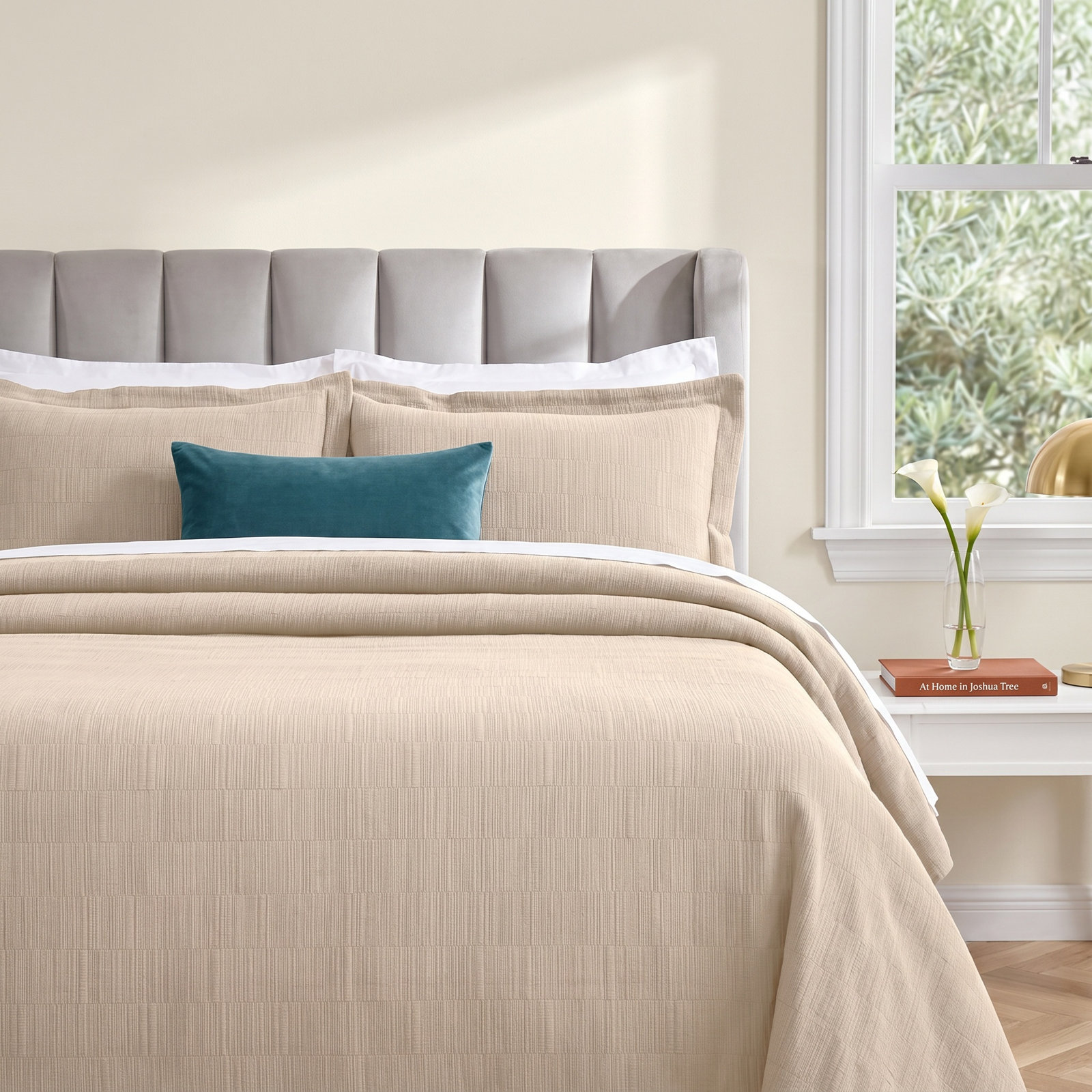 Textured Matelasse Bedspread Set, King Bedding Set + 2 King Shams, Beige