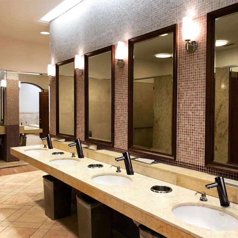Single-Hole Bathroom Faucet