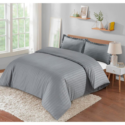 Neacsu Microfiber Striped Duvet Cover Set with Pillowcases
