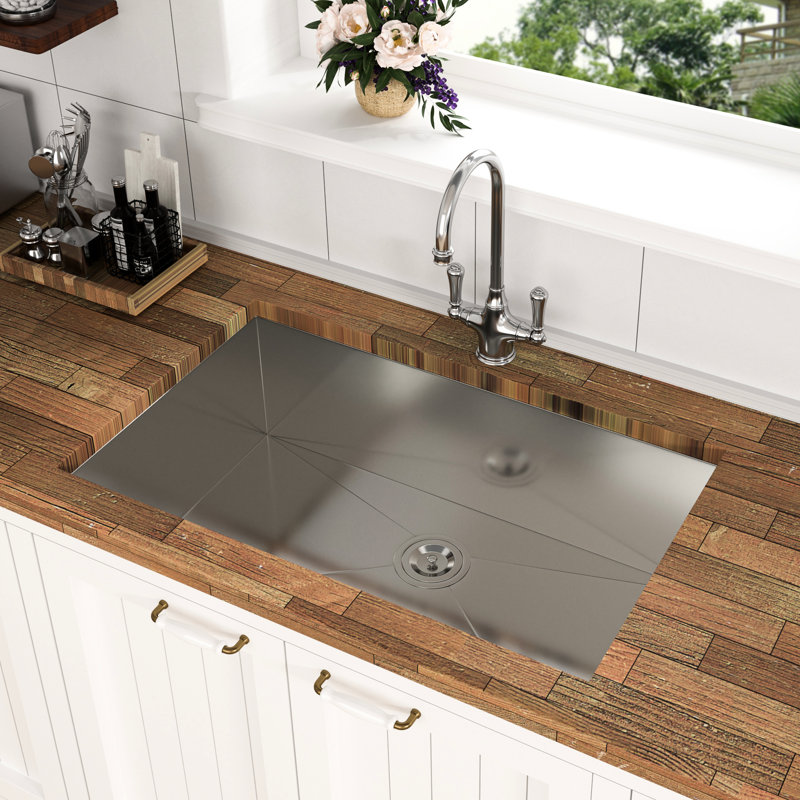 33"X19"X9" Kitchen Sink - Stainless Steel Undermount With And Smooth Interior Wash Basin 304 Construction Drainage