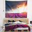 Motif floral de champ de lavande sous un ciel nuageux-28485908