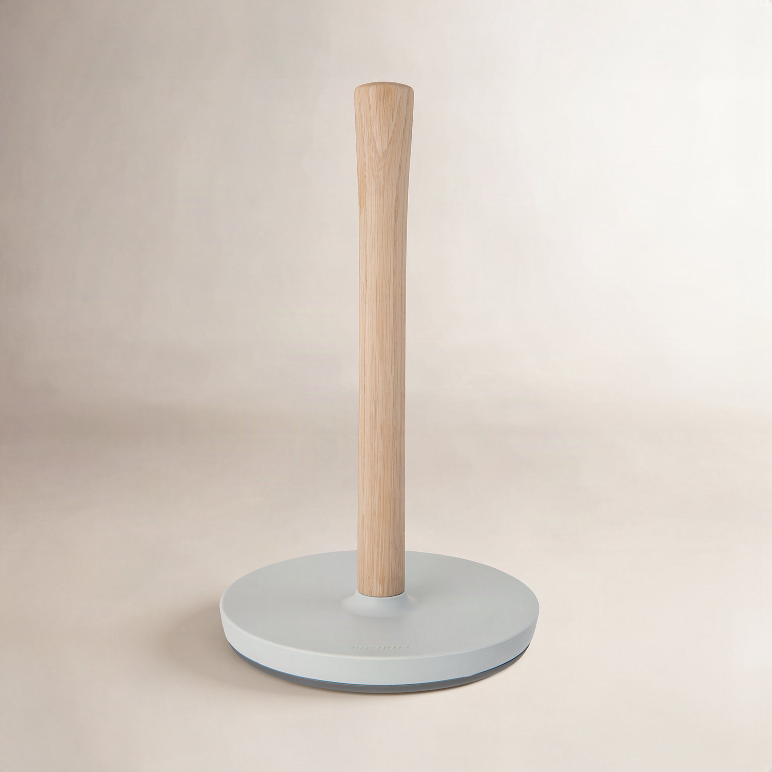 Leo Paper Towel Holder