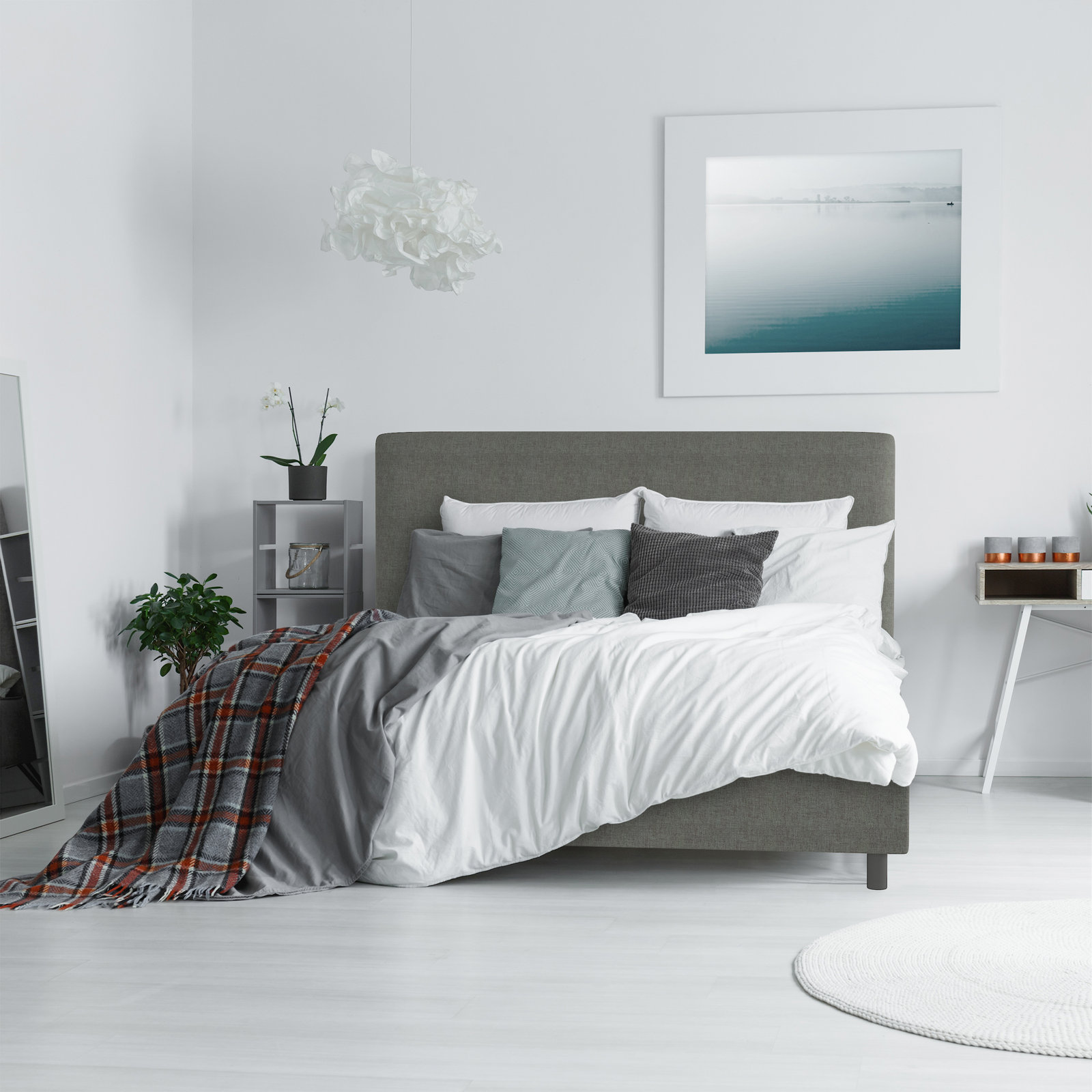 Eisley Upholstered Bed, Queen, Classic Black Linen