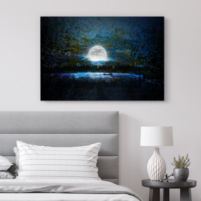 Pleine lune brillante sur fond bleu avec coups de pinceau, décoration intérieure