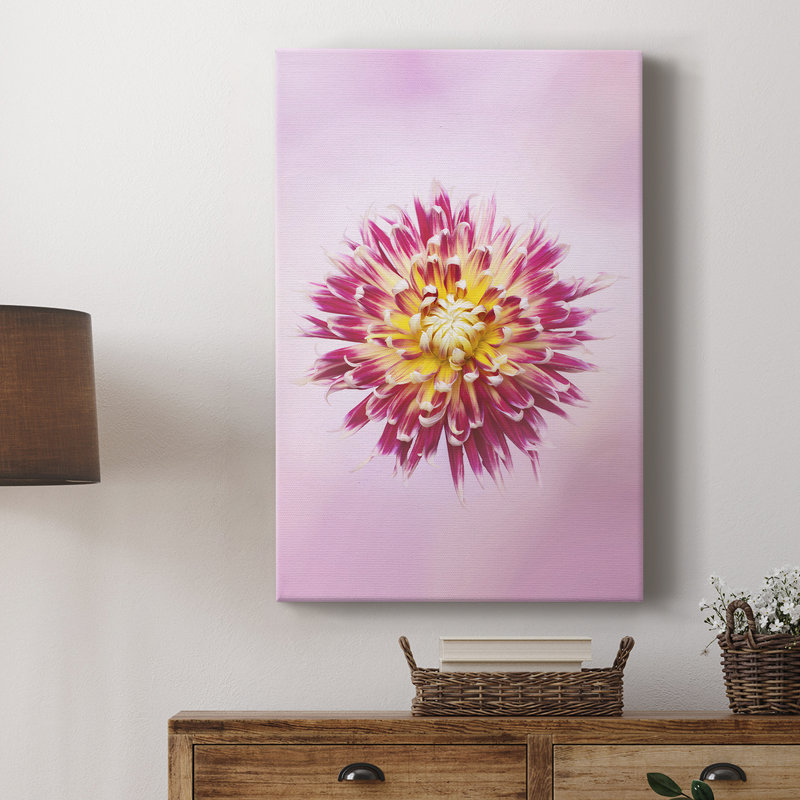 Exotic Flower Burst I - galerie sur mesure, H 18 po x l 12 po