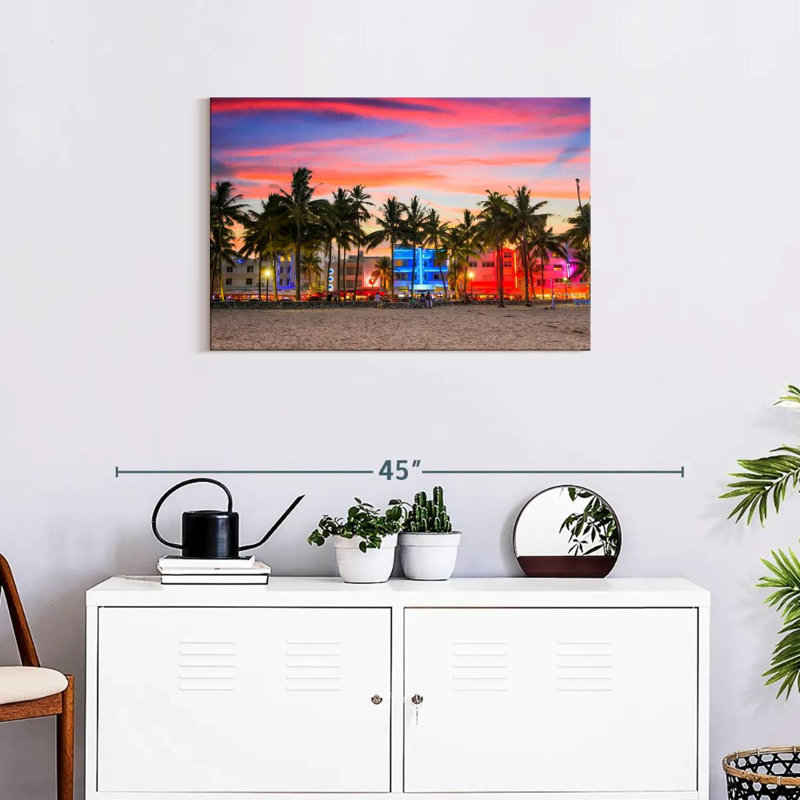 Harpa Miami Beach USA, 20" H x 30" W