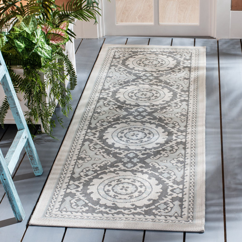 Pharrell Performance Oriental Indoor/Outdoor Area Rug, Runner 2'3" x 6'7"