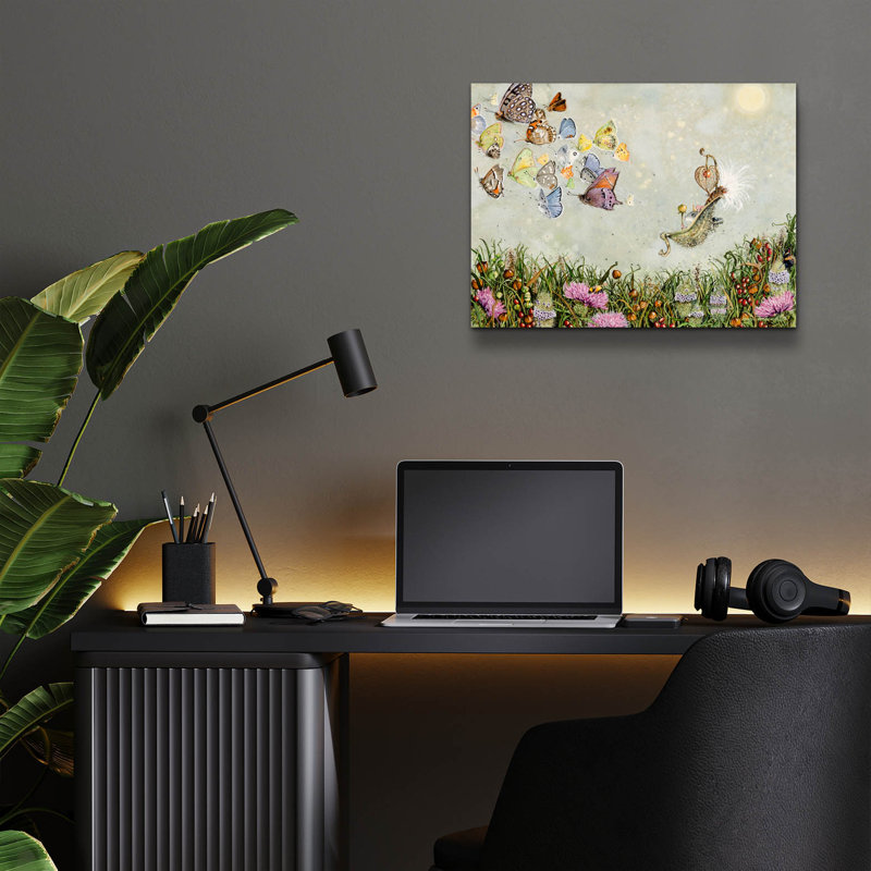 «Leaving The Summer Palace» par Maggie Vandewalle, H 12 po x l 16 po x P 0,13 po