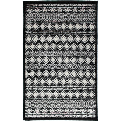 Tapis rectangulaire 2 pi 2 po x 3 pi 5 po avec envers antidérapant Jettie